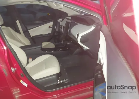 2022 Toyota Prius Limited z USA, uszkodzony, nr VIN JTDKAMFU1N3186838